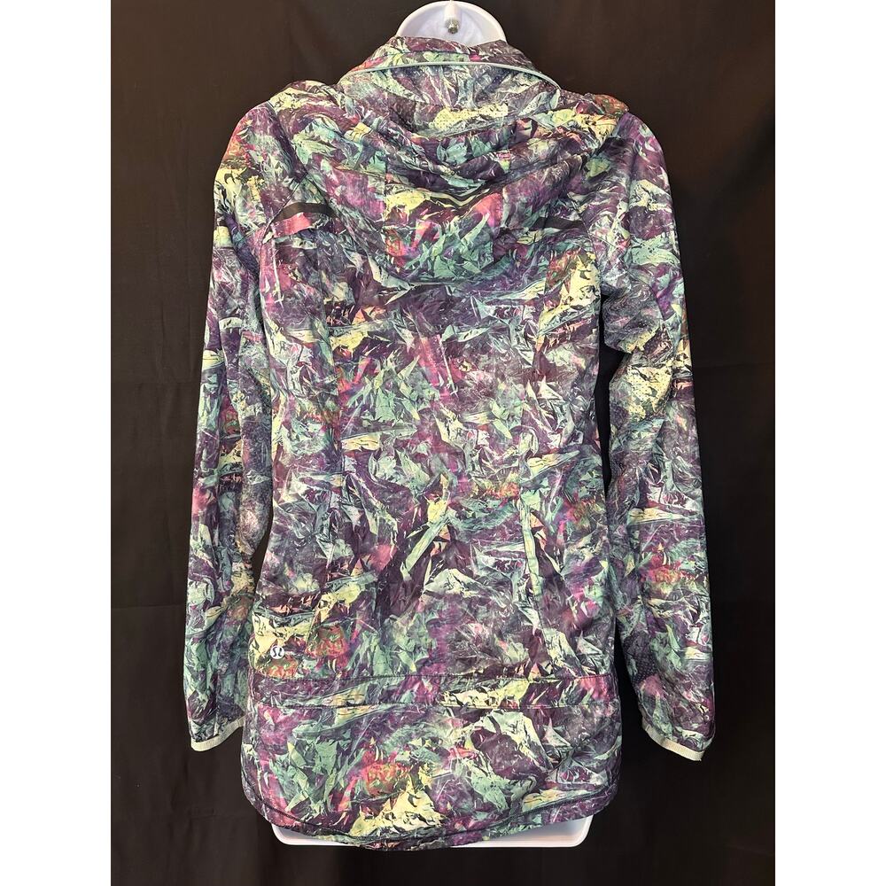 LULULEMON Miss Misty Lightweight Packable Wind Rain Jacket Hooded Iridescent SZ4 - Picture 9 of 15